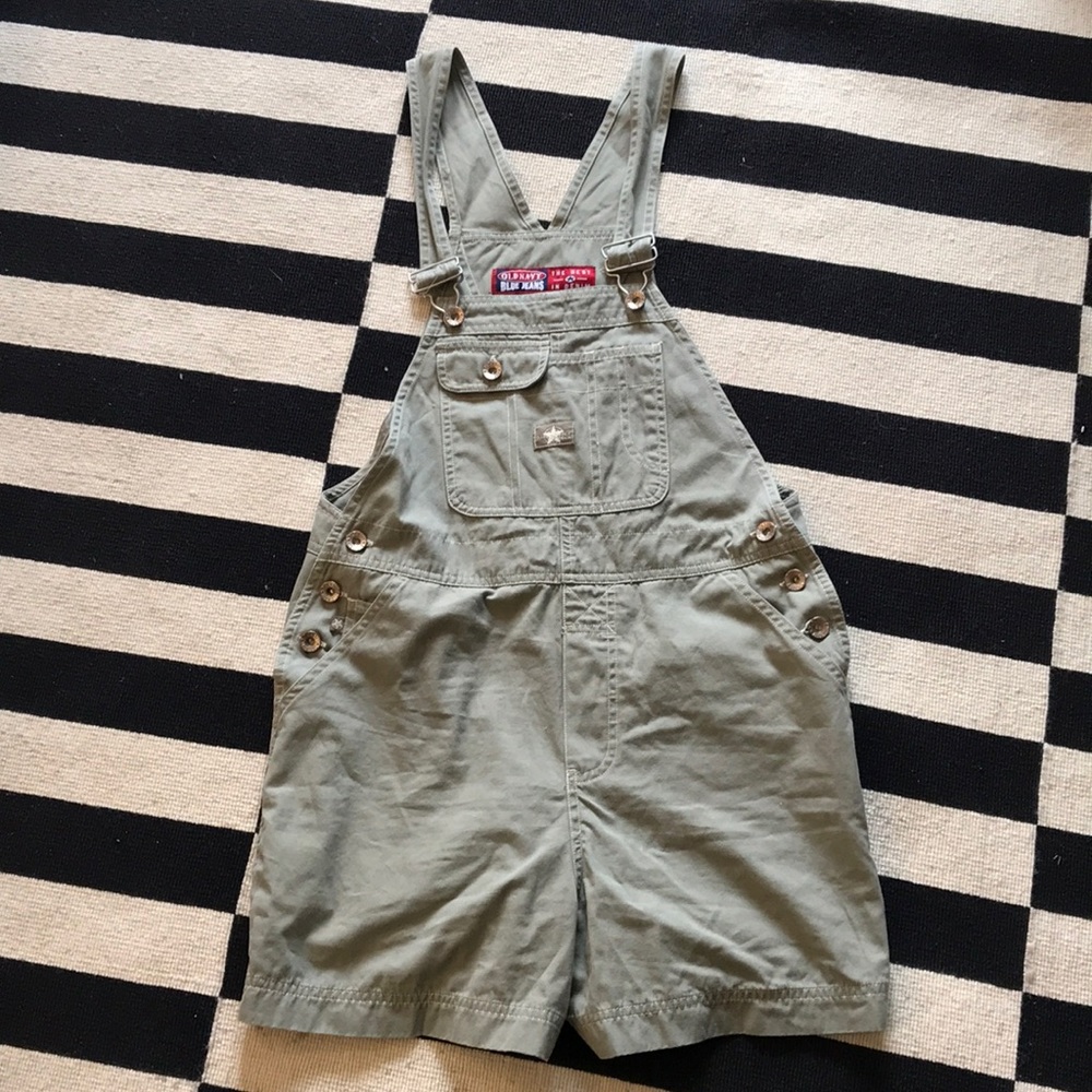 EUC Vintage Early 2000s Old Navy Overall Shorts